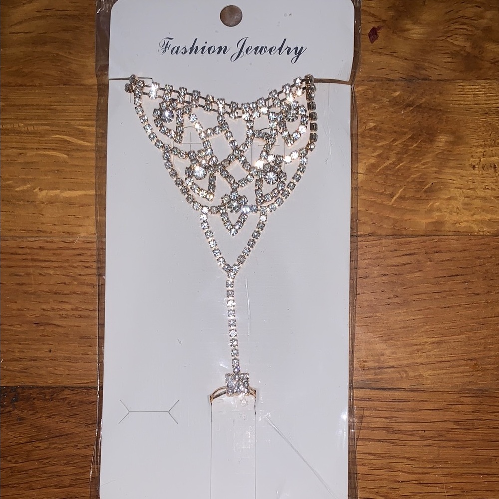 Elegant Silver Crystal bracelet connected to ring